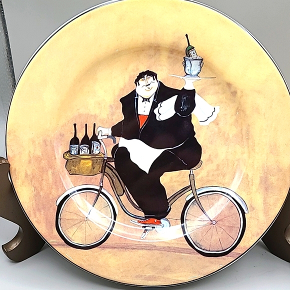 Sakura Table Chefs to Go Set of 4  Dessert Plates with Different Chefs - Picture 4 of 7